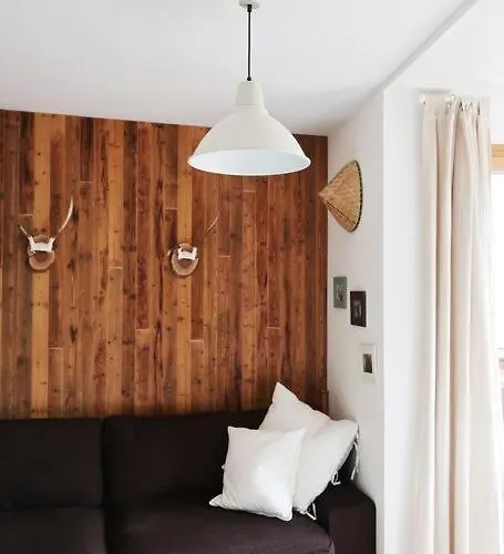 Schoene Wohnung, Zentral, Mit Panorama-aussicht דירה גרוסארל